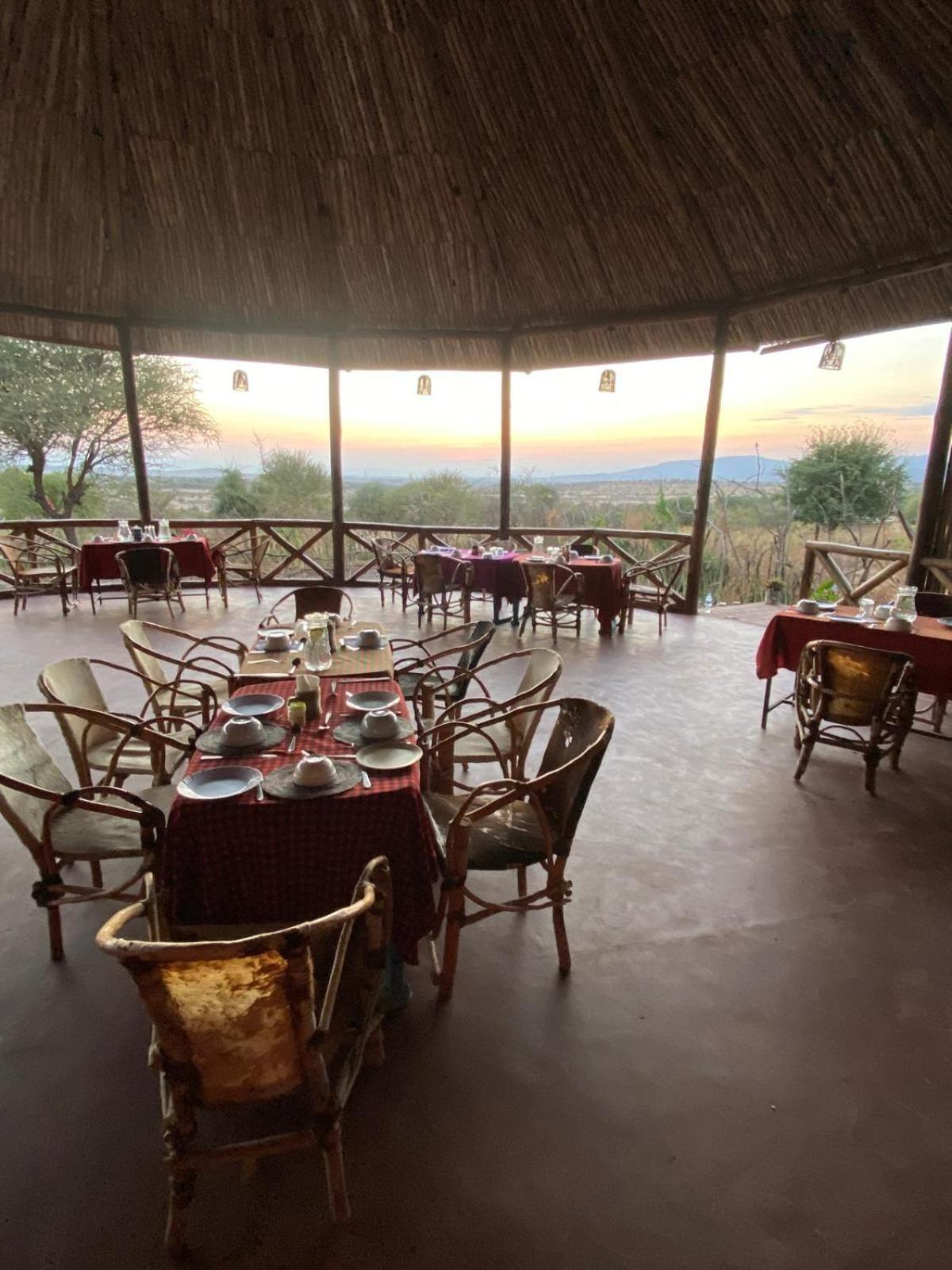 Maasai Eco Boma & Lodge - Experience Maasai Culture Makuyuni Luaran gambar